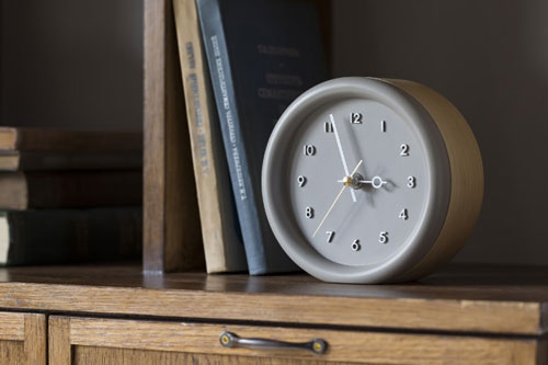 Australia. Table clock.時計 | wimmers-gmbh.de