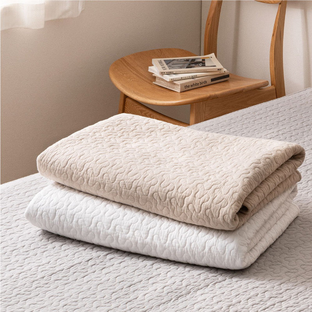 綿100%の敷きパッド イブル赤ちゃんの肌にもやさしくやわらかな肌ざわり