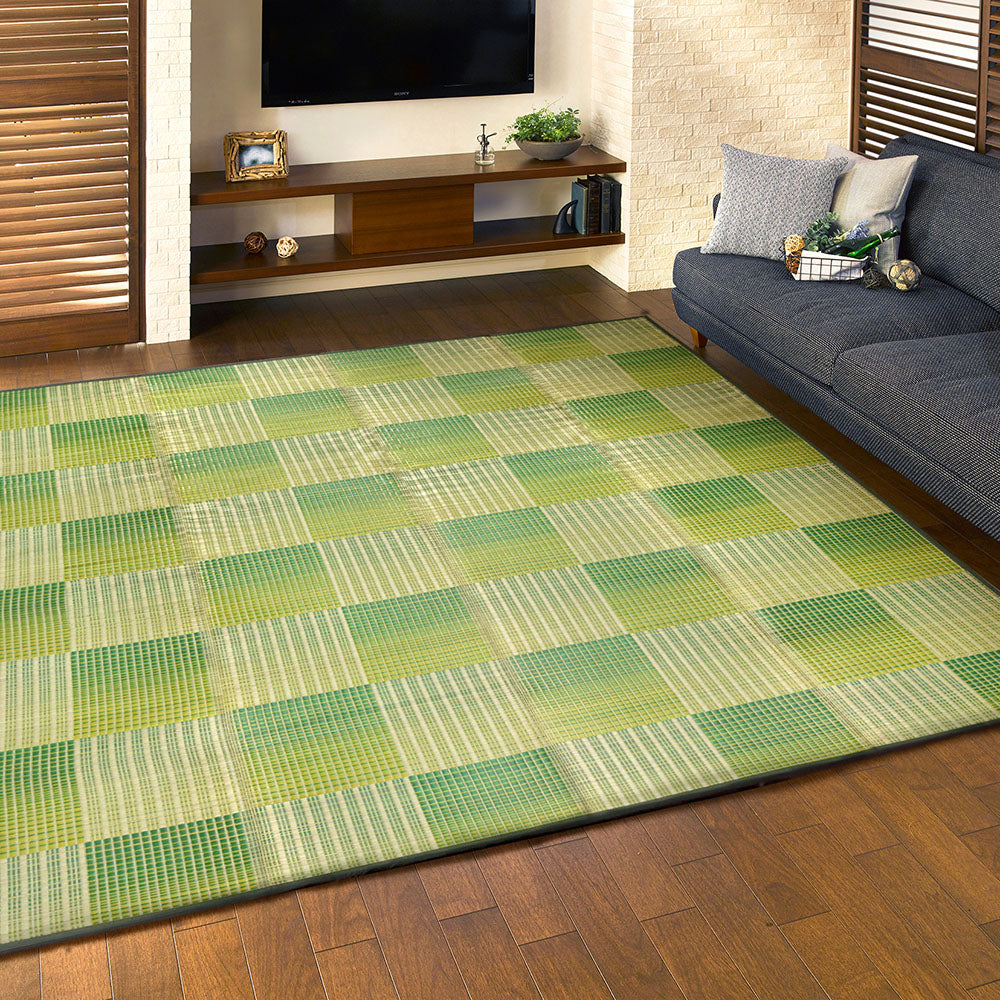 和モダンテイストのい草ラグ クレパス 中材にウレタンを約12mm入れた3層構造