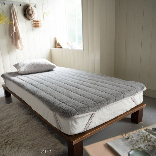 ふわモコ敷きパッド 暖かくてふわふわの触り心地が秋冬にぴったり【Fab the Home】