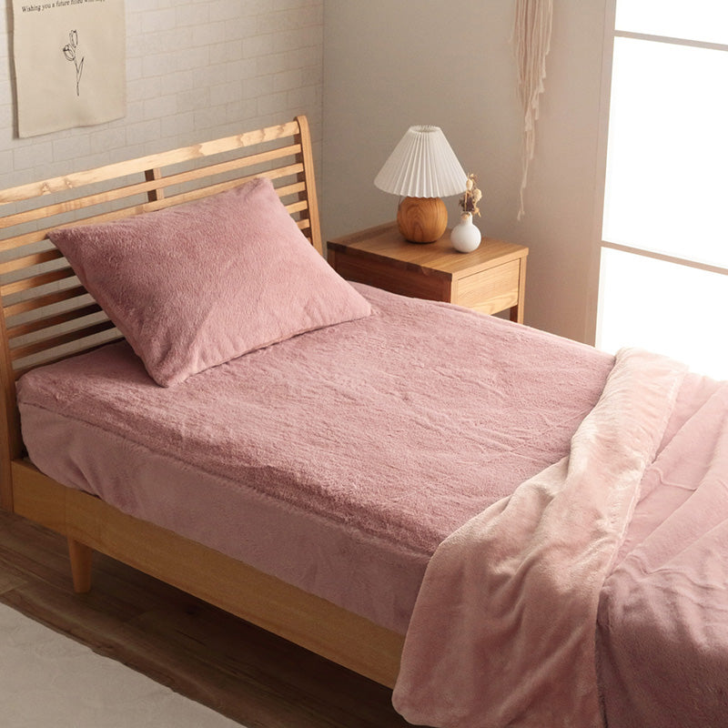 かわいいシンプルデザインのボックスシーツ エコファーを使ったふわふわタッチ