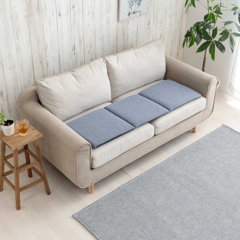 夏もひんやり接触冷感シートクッション 涼しげな座り心地