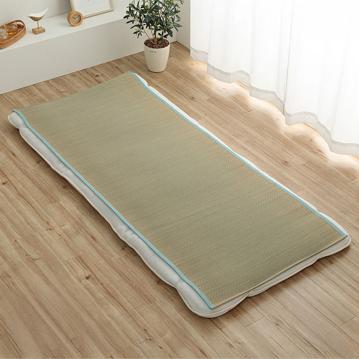 国産のい草を使用した敷きパッド 暑い夏場もサラッと快適に