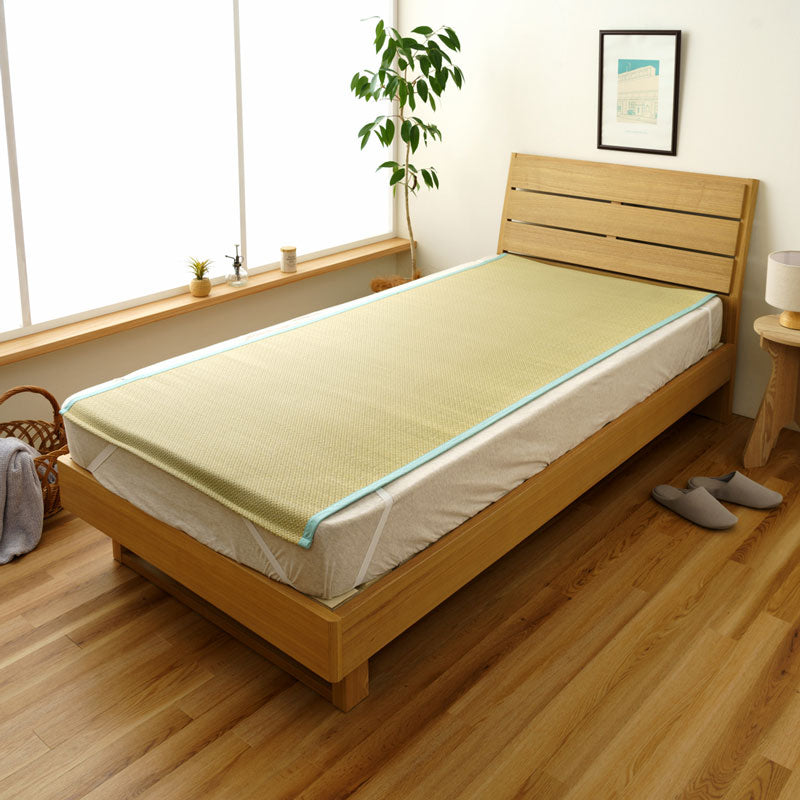 国産のい草を使用した敷きパッド 暑い夏場もサラッと快適に