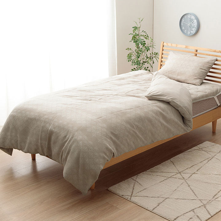 綿のやさしい肌触りとジャガードの素材感がやさしい 掛け布団カバー