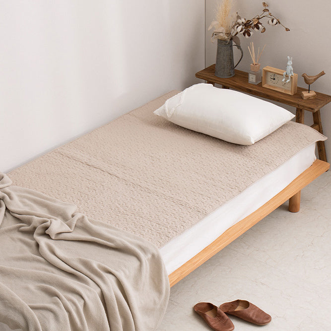 綿100%の敷きパッド イブル赤ちゃんの肌にもやさしくやわらかな肌ざわり