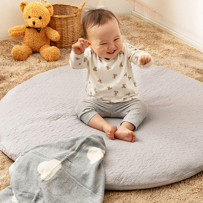 綿100%の円形マルチマット イブル 赤ちゃんの肌にもやさしくやわらかな肌ざわり