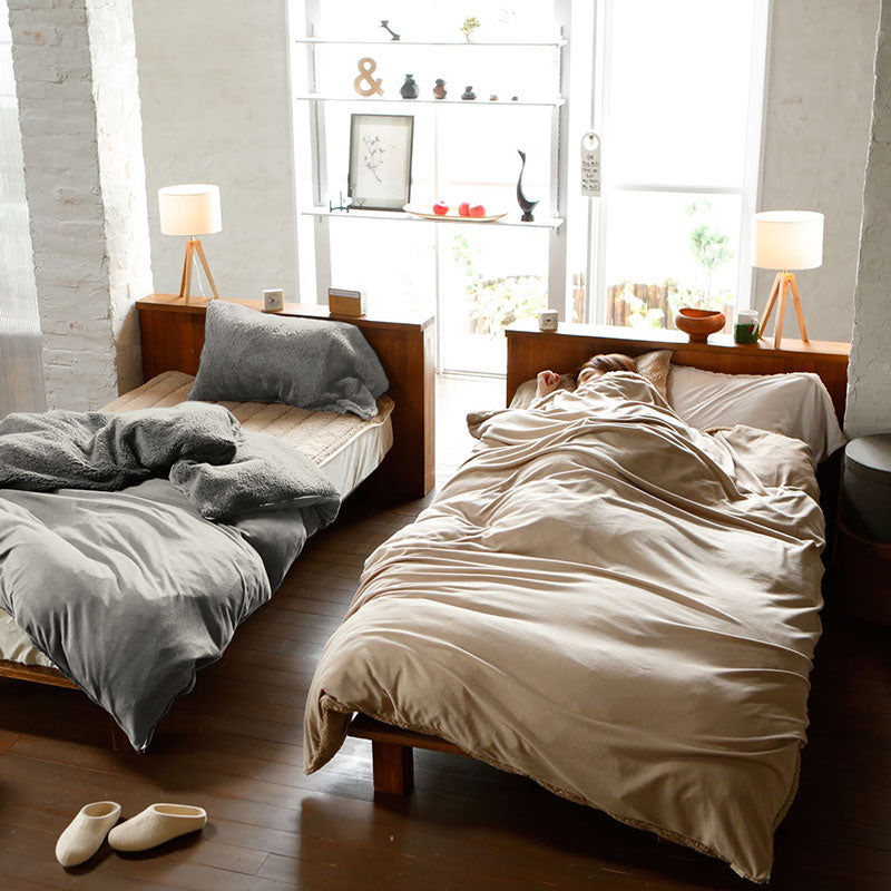 ふわモコ敷きパッド 暖かくてふわふわの触り心地が秋冬にぴったり【Fab the Home】