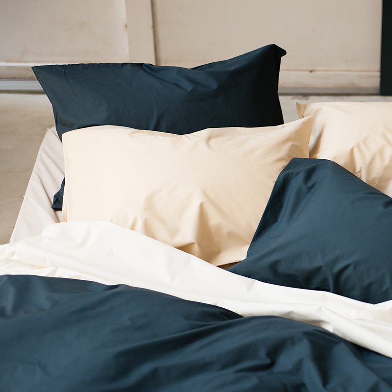 綿100%枕カバー ソリッド なめらかで張りのある触り心地 2枚セット【Fab the Home】