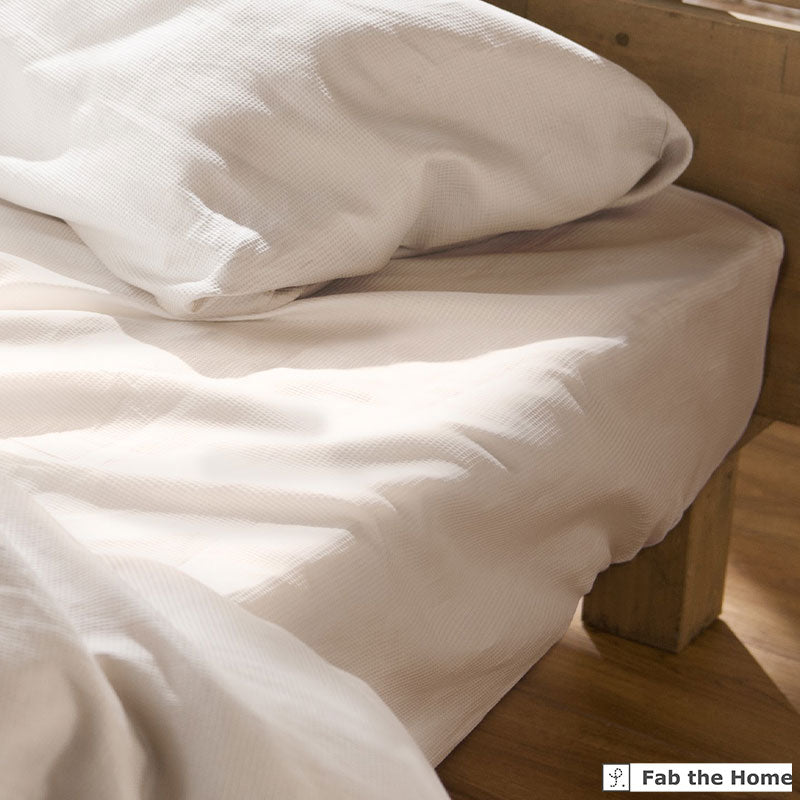 凹凸織りでデコボコ表面のボックスシーツ ハニカム 吸湿・発散性でサラサラ【Fab the Home】