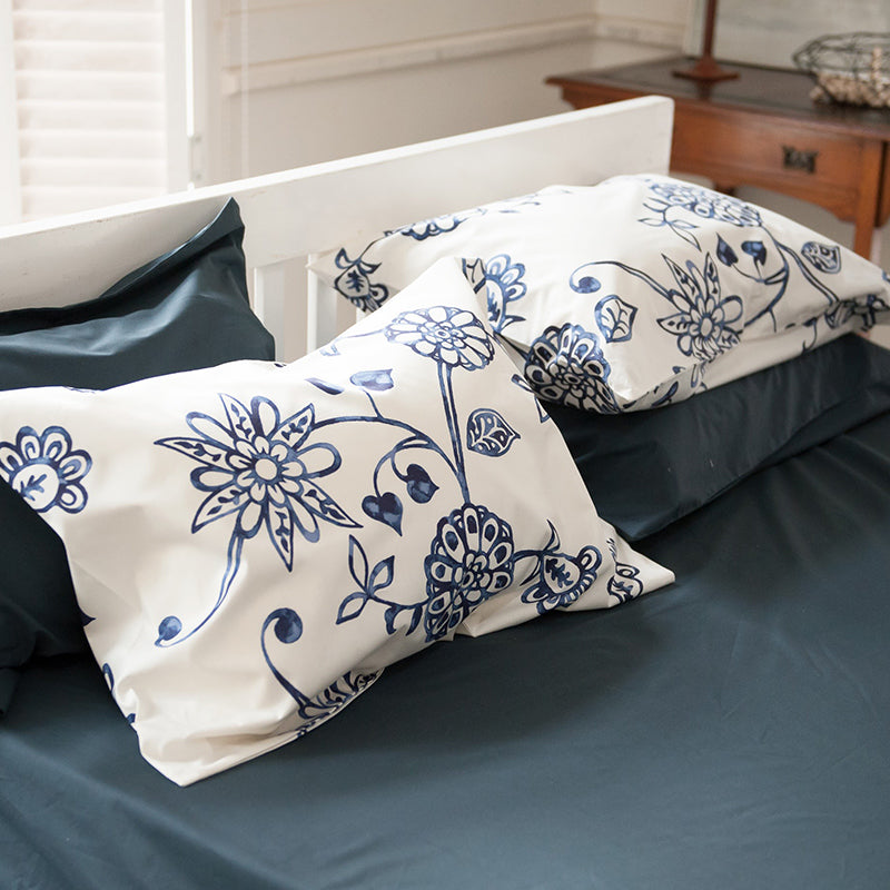 更紗のような東洋の繊細さを持つエイジア エイジア ピローケース 2枚セット【Fab the Home】