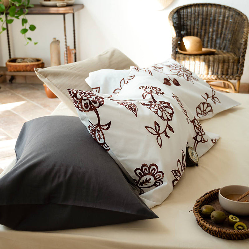 更紗のような東洋の繊細さを持つエイジア エイジア ピローケース 2枚セット【Fab the Home】