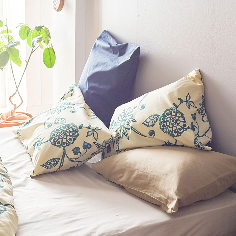 更紗のような東洋の繊細さを持つエイジア エイジア ピローケース 2枚セット【Fab the Home】