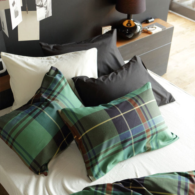 色糸が作るコントラストが美しいツイルチェック ハイランド ピローケース 2枚セット【Fab the Home】