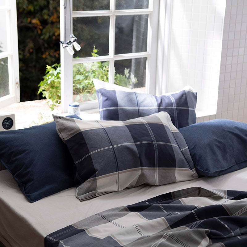 シックなブロックチェック アクロス ピローケース 2枚セット【Fab the Home】