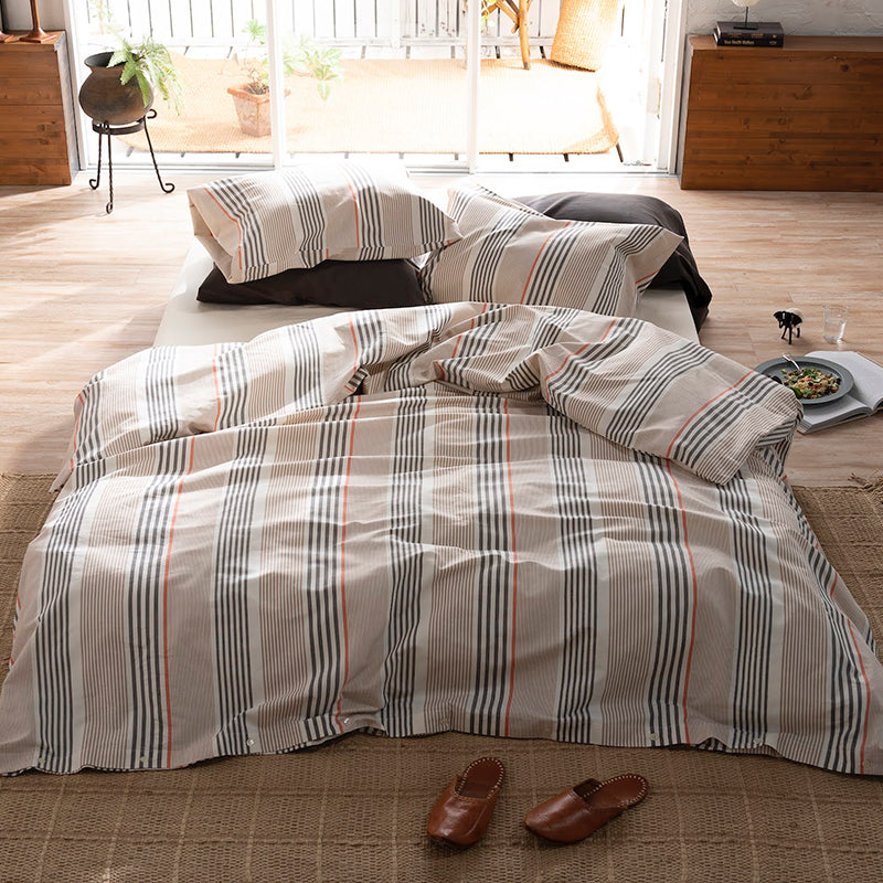大地の力強さを感じるヘリンボーンストライプ テラ コンフォーターカバー【Fab the Home】