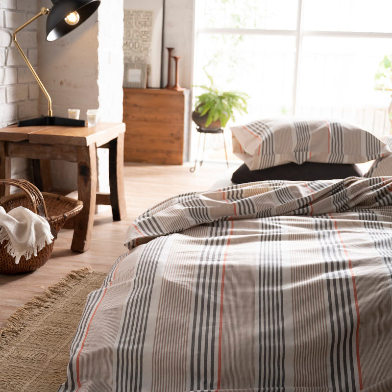 大地の力強さを感じるヘリンボーンストライプ テラ コンフォーターカバー【Fab the Home】