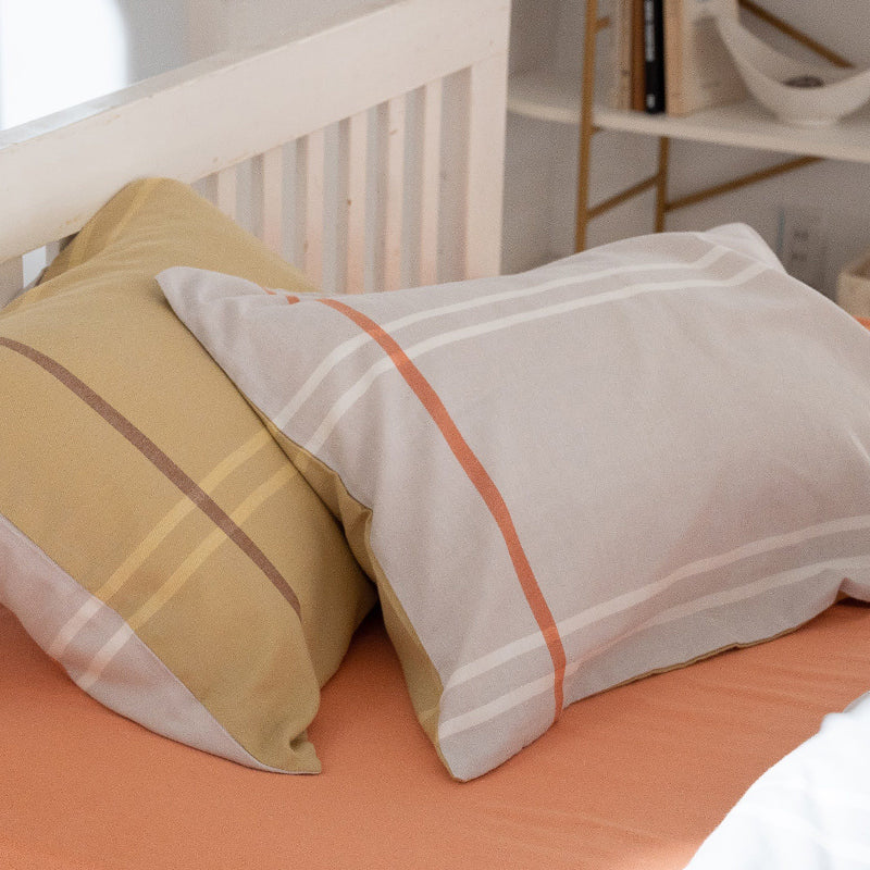 ベイクドカラーの先染め糸でツートンに織り上げた リーナ ピローケース 2枚セット【Fab the Home】