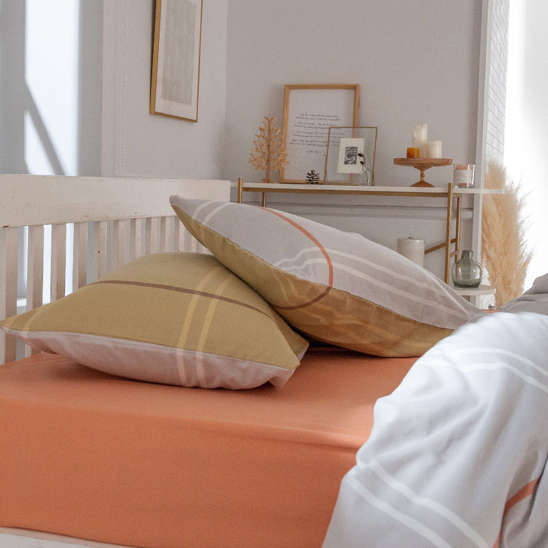 ベイクドカラーの先染め糸でツートンに織り上げた リーナ ピローケース 2枚セット【Fab the Home】