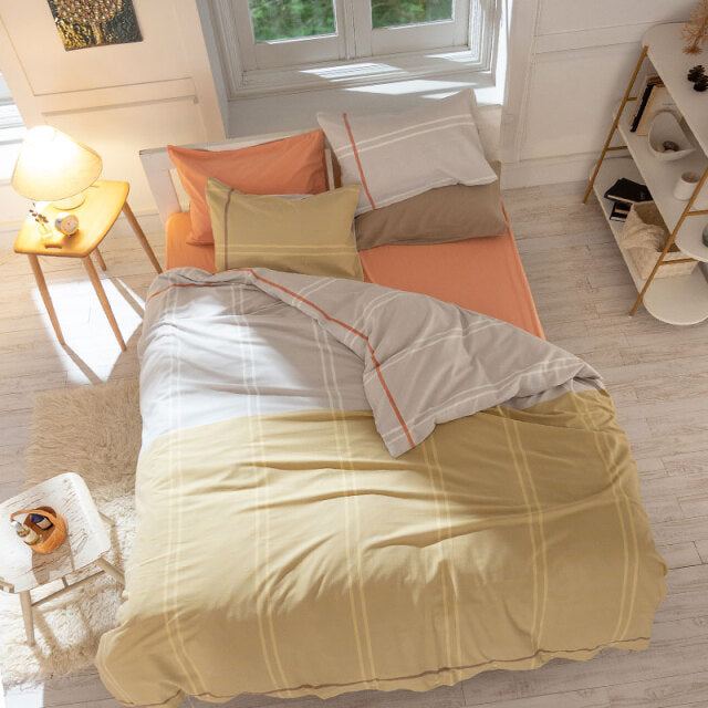 ベイクドカラーの先染め糸でツートンに織り上げた リーナ コンフォーターカバー【Fab the Home】