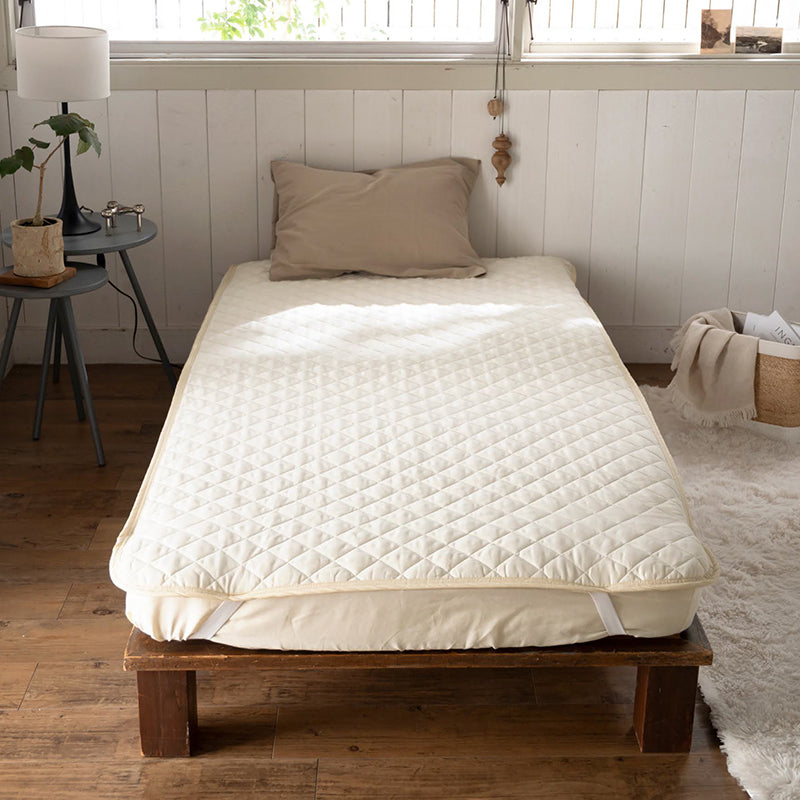 サラッとして快適なガーゼ敷きパッド ダブルガーゼ 敷きパッド なめらかな風合いが心地よい【Fab the Home】