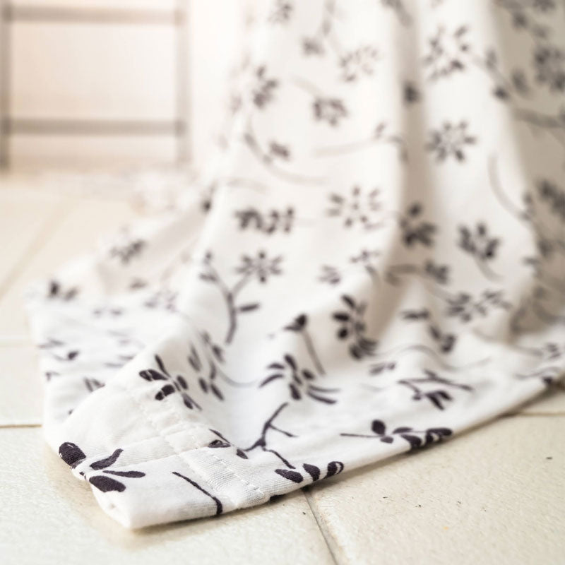 平編みコットンニットのフラワープリント マルチカバー ジニア【Fab the Home】