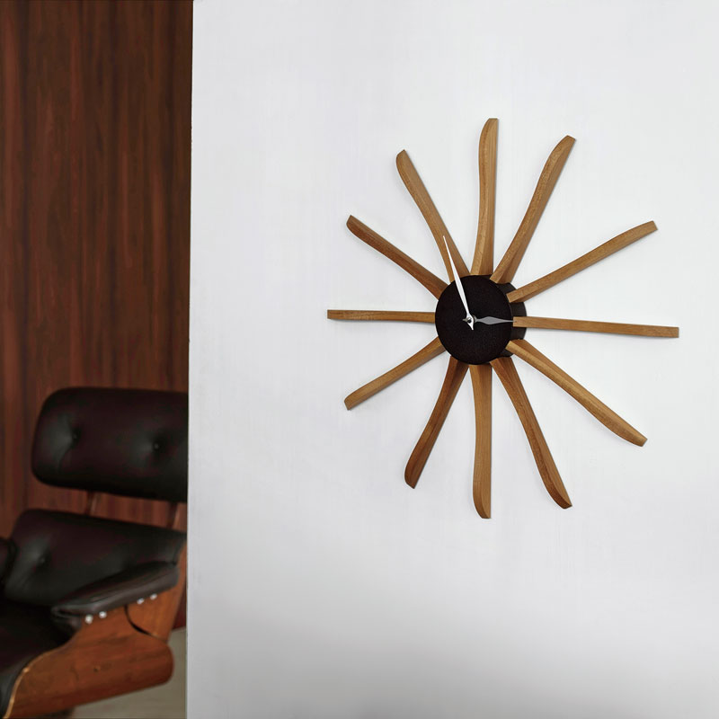 アートのような存在で空間を引き締めるウォールクロック Terasto - テラスト