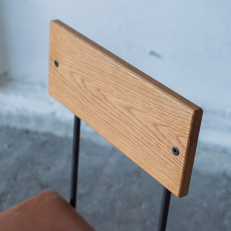 クロカワ鉄と本革を使用したダイニングチェア 本革使用