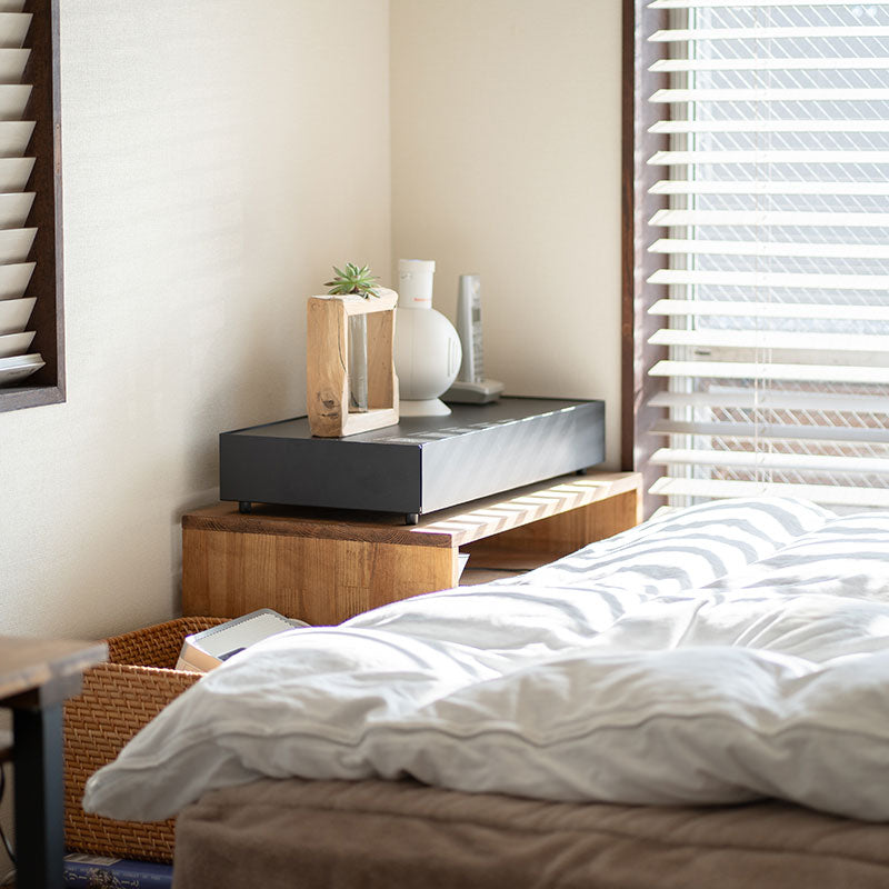 「見せる、隠す、小さな倉庫」キャビネットの引き出しを一段だけ取り出したようなストレージ KaKuKo WIDE