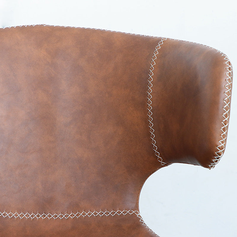 触り心地の良い合成皮革がレトロな雰囲気のラウンドチェア 回転式