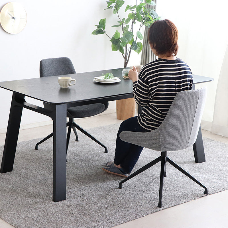 ファブリックの優しい雰囲気のラウンドチェア 回転式