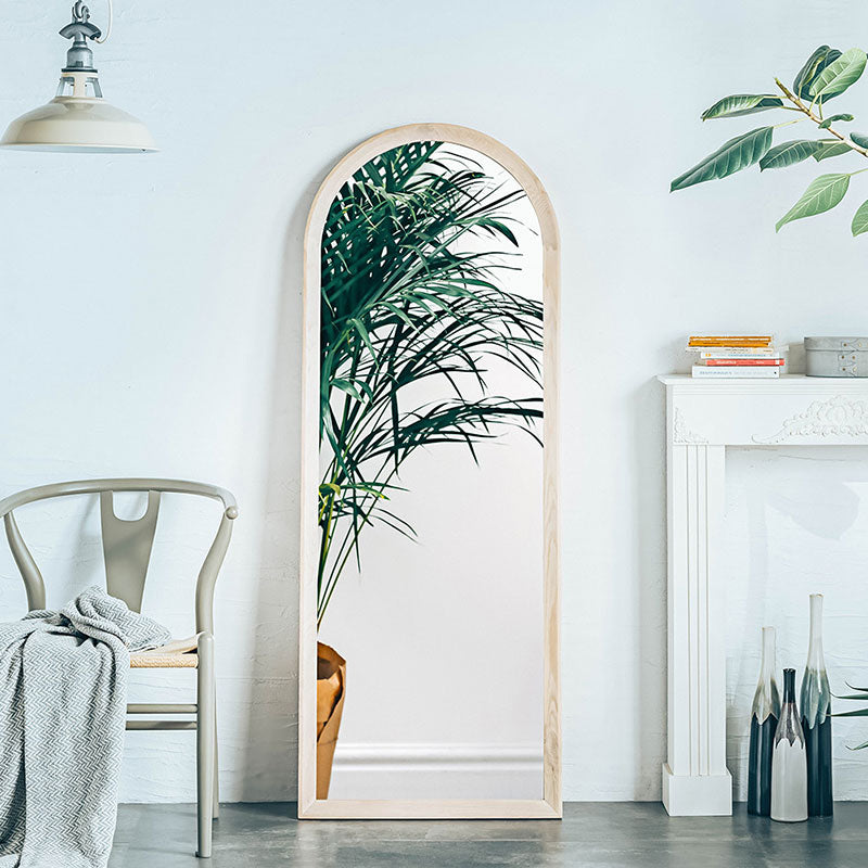 スタンドミラー|アッシュ無垢の温もり。丸みフォルムで空間を柔らかく広く見せる鏡