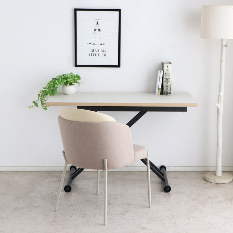 ダイニングチェア 包み込むフォルムが心地よい。都会的なベージュカラーで空間を一新