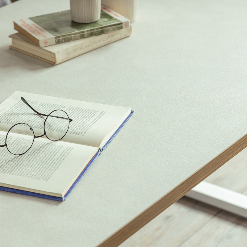 ダイニングテーブル 幅160cm 暮らしを守る耐水・耐摩耗・耐熱DAP天板の一台