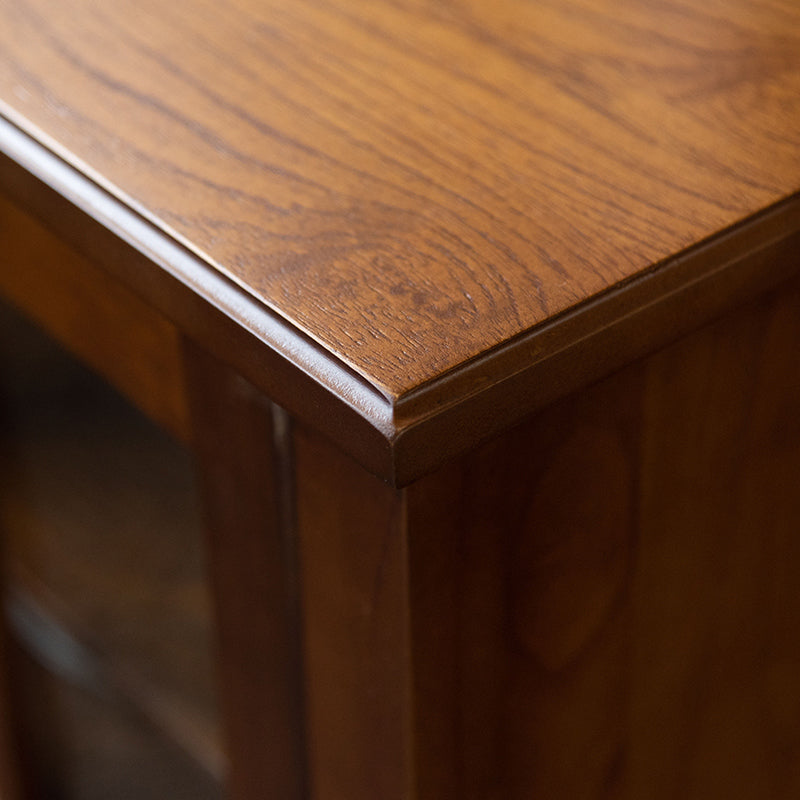 キャビネット 天然木の豊かな風合いと統一感のある黒アイアンが特徴