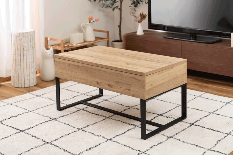 便利な2WAY仕様のセンターテーブル