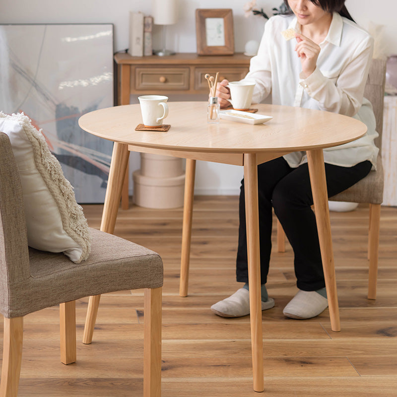 コンパクトタイプのラウンドテーブル 1人~2人用ダイニング