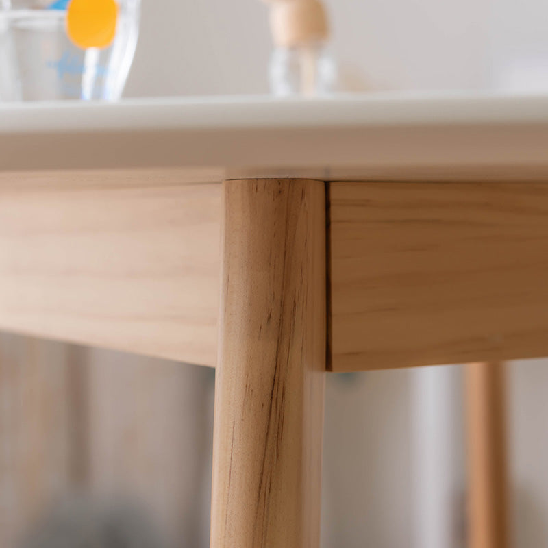 コンパクトタイプのラウンドテーブル 1人~2人用ダイニング