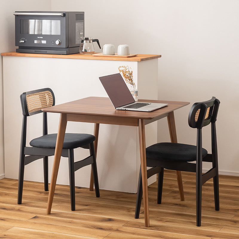 シンプルなスクエアテーブル 省スペース向け 1人~2人用ダイニング