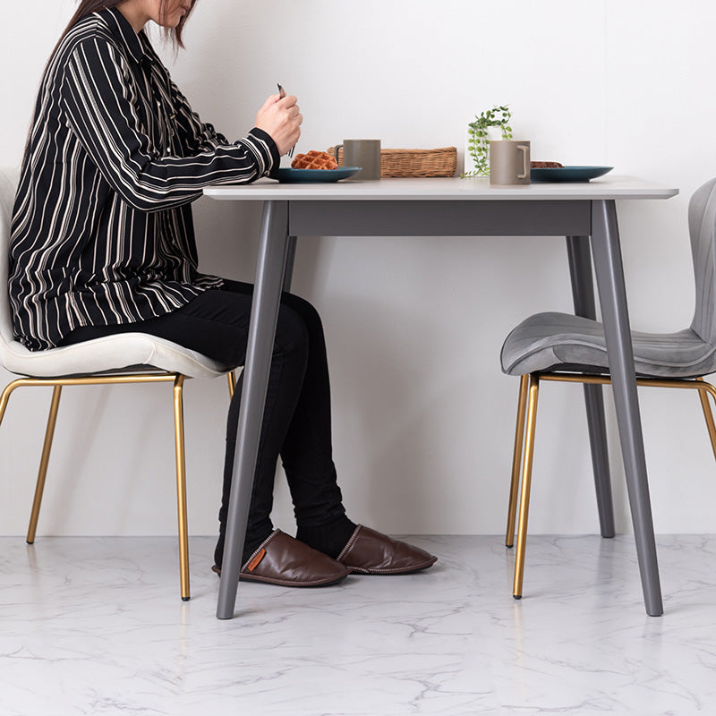 大理石調デザインを施したコンパクトダイニングテーブル 1人~2人用