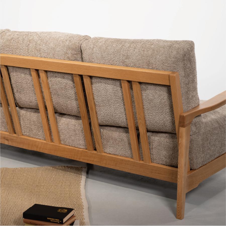 【開梱設置配送】3人掛けソファ 凹凸のある表情が魅力のブークレ生地を使用