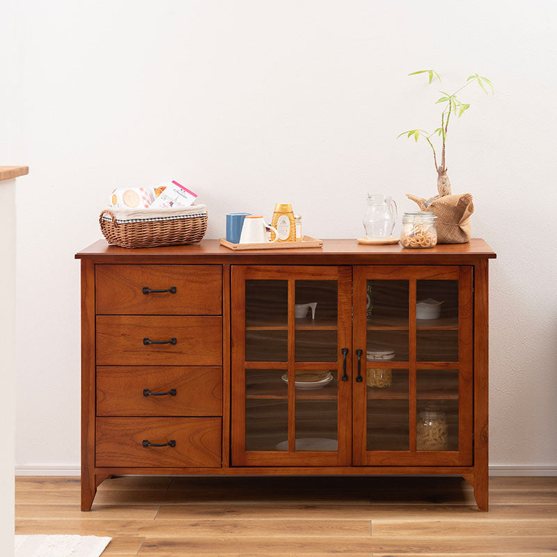 ミンディ材の風合いを楽しむ キャビネット