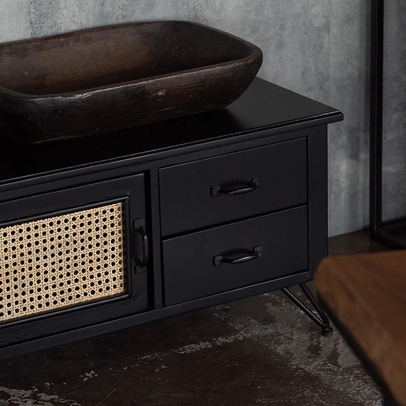 天然ラタンを使用したブラックカラーのTVボード 幅150cm