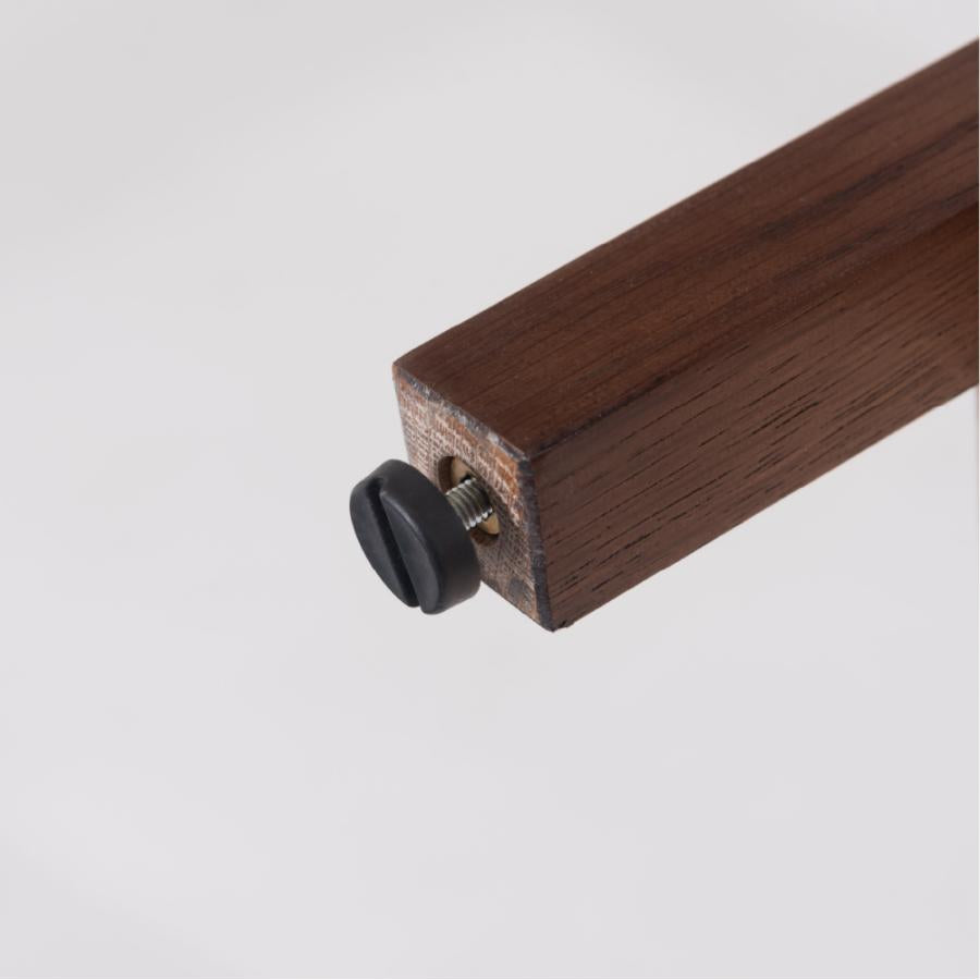 シンプルでスクエアなデザインのオープンシェルフ 幅120cm