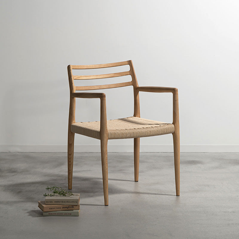 ペーパーコードを使用したアームチェア ダイニングチェア