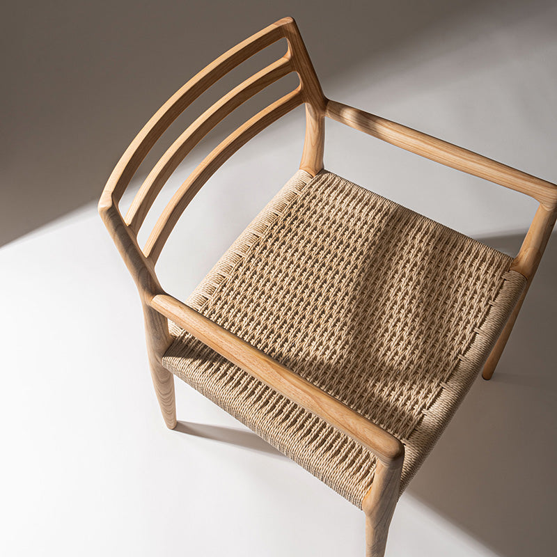 ペーパーコードを使用したアームチェア ダイニングチェア