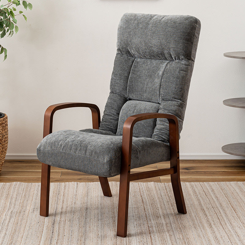 リクライニング機能で自分にぴったりのチェアに調整が可能な高座椅子