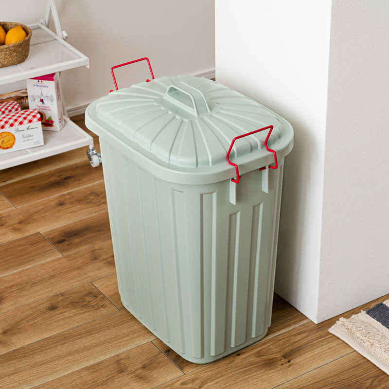 耐衝撃の丈夫でタフなゴミ箱タフカン60L 屋外使用可能