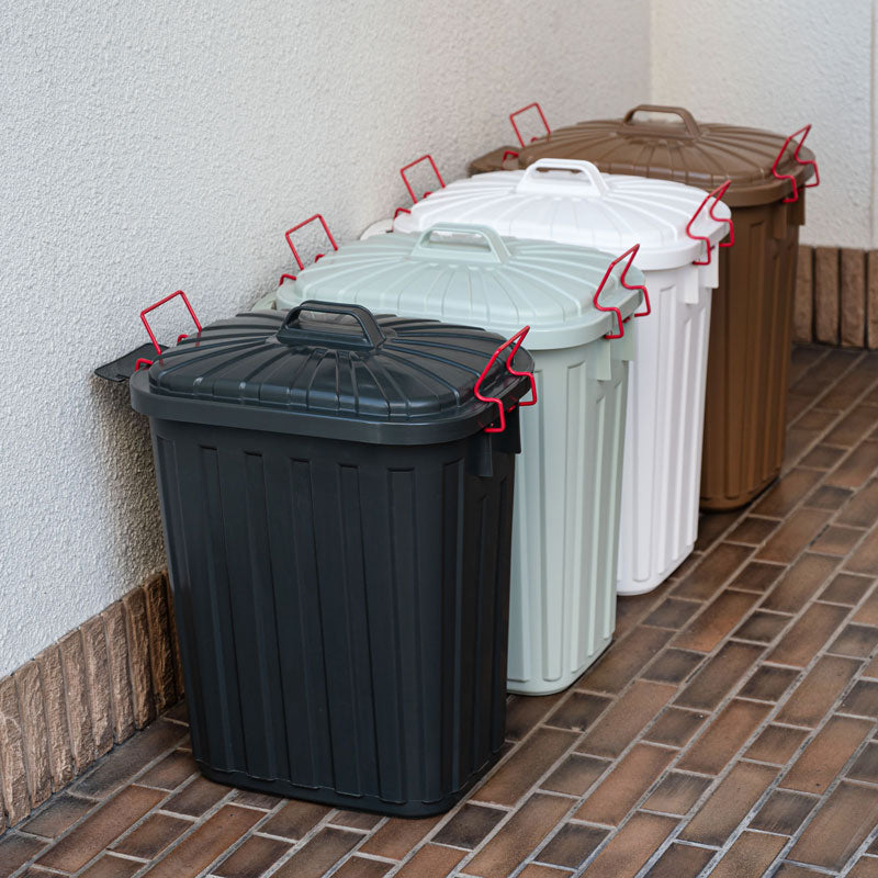 耐衝撃の丈夫でタフなゴミ箱タフカン60L 屋外使用可能