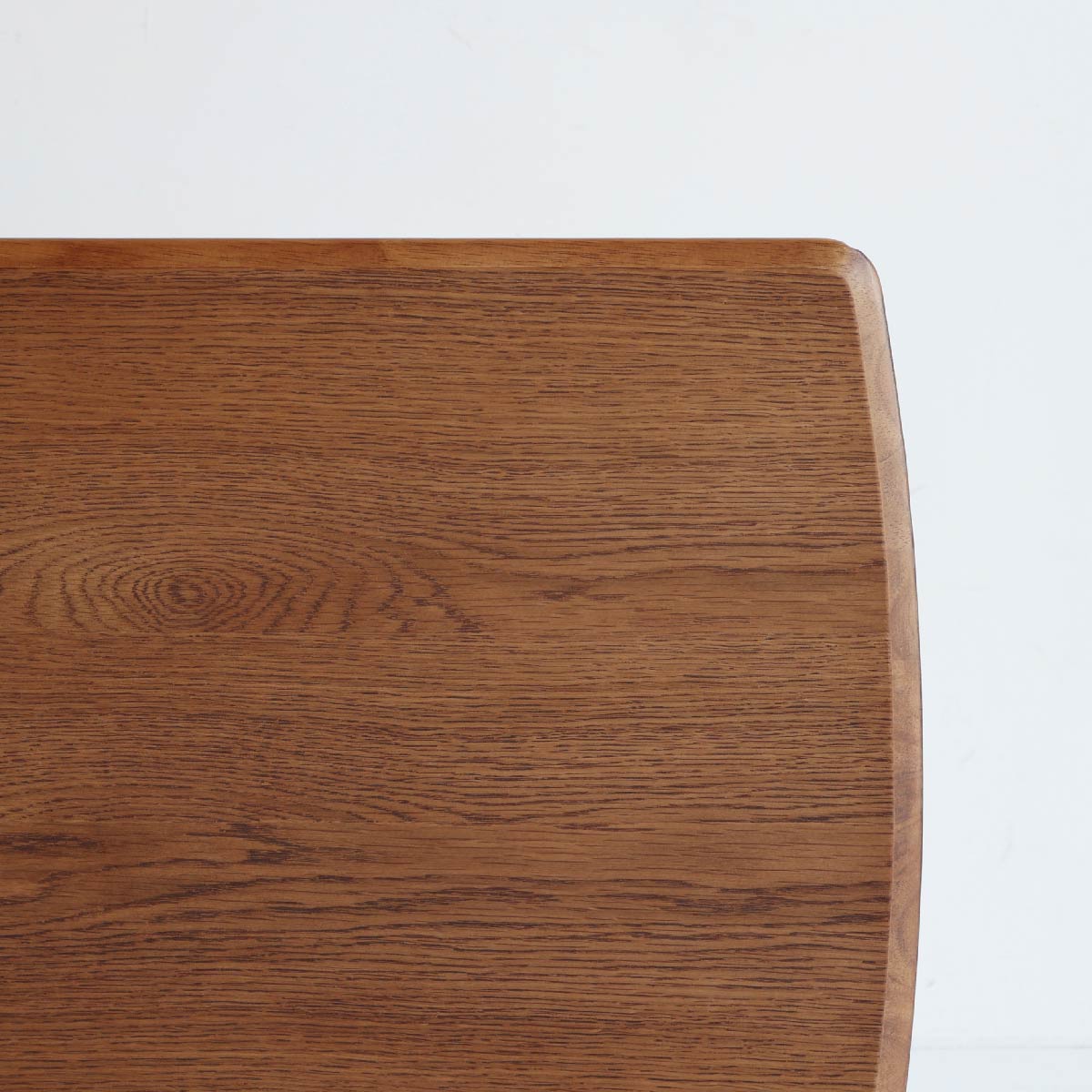 ソファ専用のハイテーブル リモートワークに最適